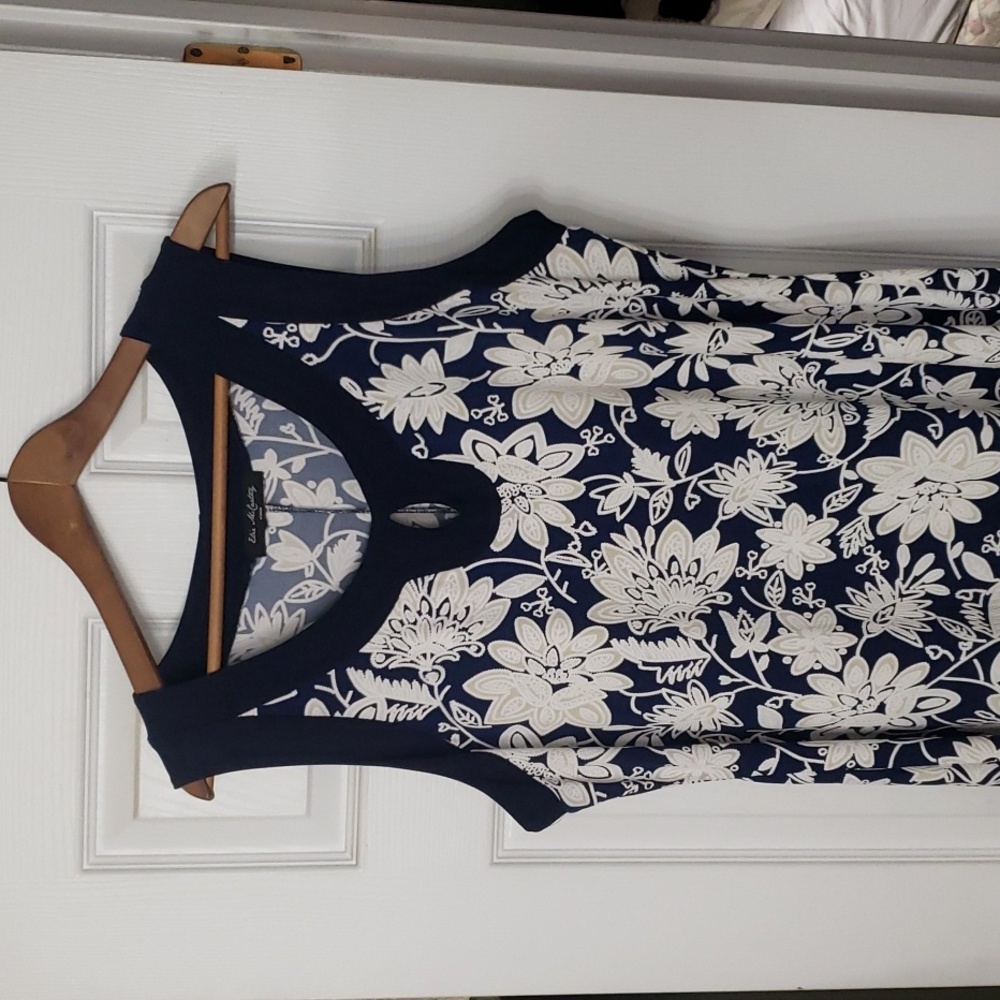 Elie Mccarthy woman's dress XL or L